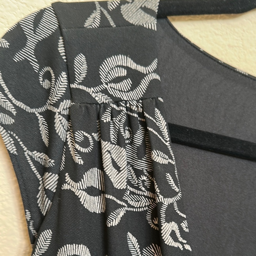 LOFT Black and White Tie Front Sheath Dress - Picture 6 of 7